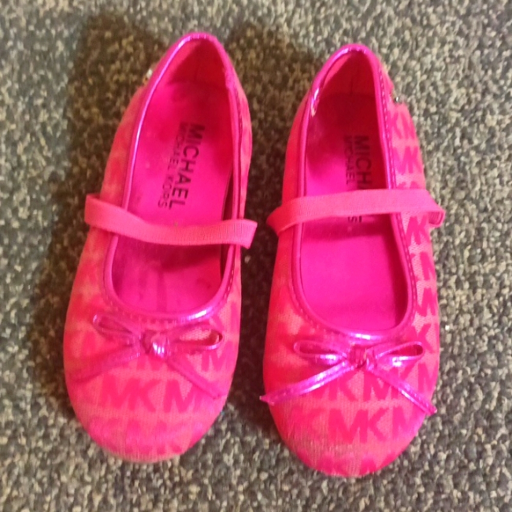 Michael Kors toddler girls size 10 pink canvas ballet flats